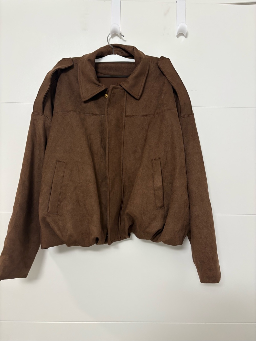 Women's Brown Oversized Leather Bomber Jacket - Picture 4 of 5